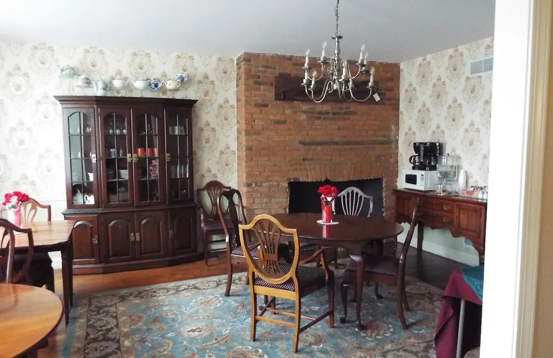 The Tillie Pierce House Inn-1